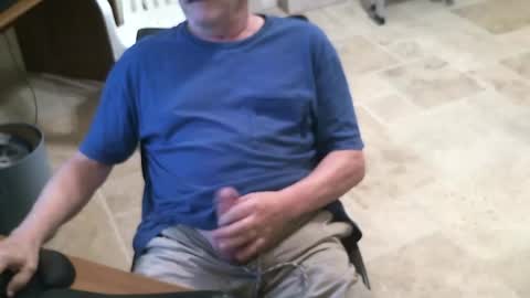 Alanlee10allen online show from June 14, 2026, 2:08 pm