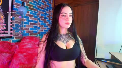 Alanna online show from January 21, 2025, 2:43 am