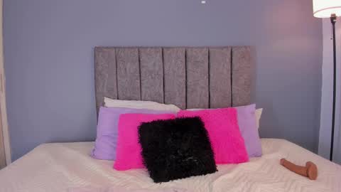 Snapshot of alannajones01 chatting on February 10, 2026, 11:58 am Alanna online show from February 10, 2026, 11:58 am