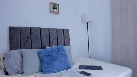 Alanna  online show from November 14, 2025, 10:36 am