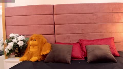 Alanna Jonnes online show from October 12, 2025, 6:40 pm