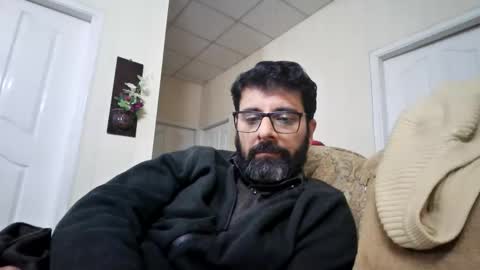 alanpageex online show from November 28, 2025, 7:49 pm