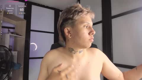 alanred_ online show from September 16, 2025, 10:00 pm