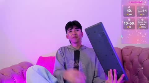 Alan online show from February 6, 2025, 2:58 pm