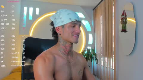 Snapshot of alanrodgers2_0 chatting on December 10, 2024, 6:49 pm alan online show from December 10, 2024, 6:49 pm