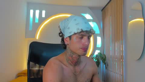 Snapshot of alanrodgers2_0 chatting on January 6, 2025, 12:46 pm alan online show from January 6, 2025, 12:46 pm