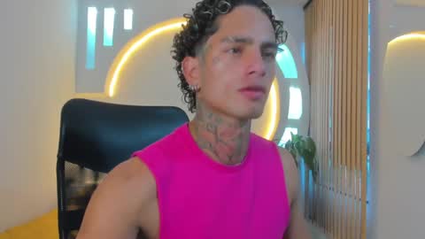 Snapshot of alanrodgers2_0 chatting on January 11, 2025, 12:18 pm alan online show from January 11, 2025, 12:18 pm