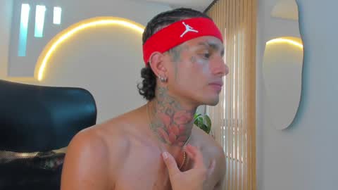 Snapshot of alanrodgers2_0 chatting on January 16, 2025, 3:56 pm alan online show from January 16, 2025, 3:56 pm