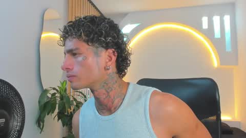 Snapshot of alanrodgers2_0 chatting on January 20, 2025, 1:11 pm alan online show from January 20, 2025, 1:11 pm