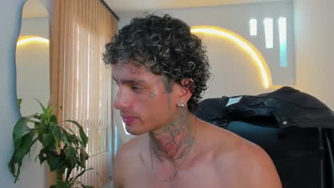Snapshot of alanrodgers2_0 chatting on January 31, 2025, 4:06 pm alan online show from January 31, 2025, 4:06 pm