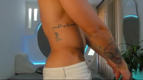 Snapshot of alanrodgers2_0 chatting on March 8, 2025, 3:02 pm alan online show from March 8, 2025, 3:02 pm