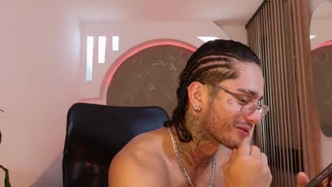 alan online show from October 15, 2025, 10:04 am