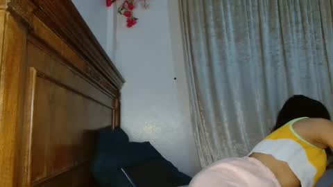 Snapshot of alaouirim25 chatting on October 13, 2025, 6:52 pm AllylicArabis online show from October 13, 2025, 6:52 pm