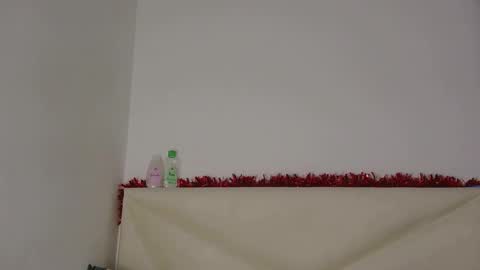 AllylicArabis online show from February 8, 2026, 1:36 pm