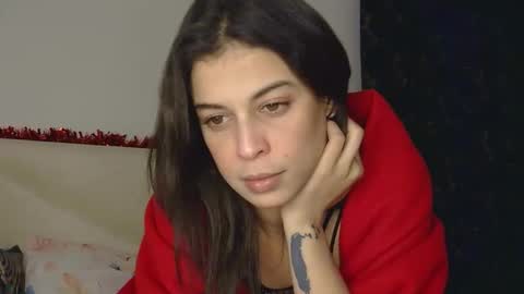 Snapshot of alaouirim25 chatting on February 9, 2026, 5:28 pm AllylicArabis online show from February 9, 2026, 5:28 pm