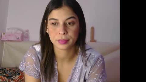 Snapshot of alaouirim25 chatting on April 11, 2026, 12:42 pm AllylicArabis online show from April 11, 2026, 12:42 pm