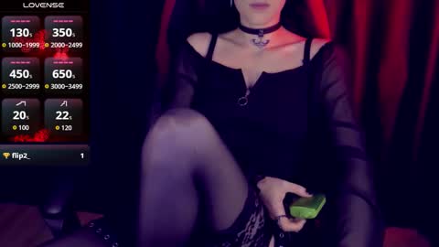 Snapshot of alariafatal chatting on October 25, 2025, 5:30 pm Alaria online show from October 25, 2025, 5:30 pm