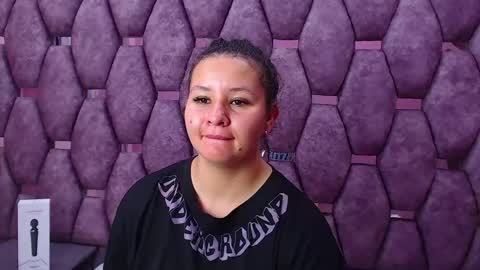 AlaSmith  online show from February 22, 2025, 5:44 am