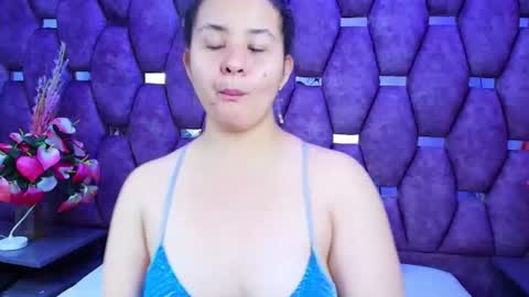 Snapshot of alasmith_ chatting on July 3, 2026, 2:40 am AlaSmith online show from July 3, 2026, 2:40 am