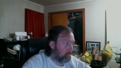 Snapshot of alberik2316 chatting on November 16, 2025, 4:56 pm Alberik online show from November 16, 2025, 4:56 pm