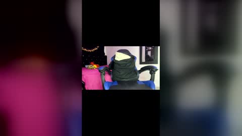 Snapshot of albert_hot20 chatting on March 18, 2026, 7:06 pm albert online show from March 18, 2026, 7:06 pm