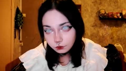 Snapshot of alberthamazierski chatting on October 22, 2025, 5:45 pm Im Katrina online show from October 22, 2025, 5:45 pm