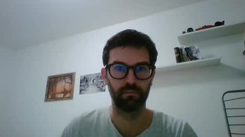 Snapshot of albertodivenire chatting on January 9, 2025, 10:09 am albertodivenire online show from January 9, 2025, 10:09 am