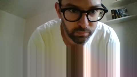 Snapshot of albertodivenire chatting on February 8, 2025, 3:21 pm albertodivenire online show from February 8, 2025, 3:21 pm