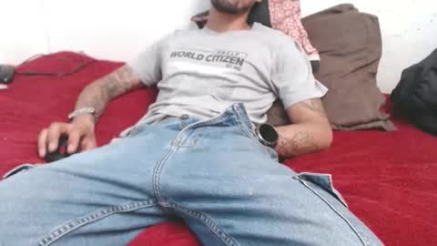 Snapshot of alburthon24 chatting on February 21, 2025, 10:15 pm Alex online show from February 21, 2025, 10:15 pm