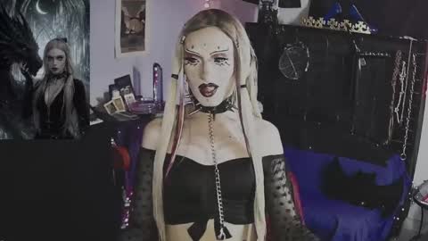 Snapshot of alchemymistic chatting on May 20, 2026, 2:07 am Mistic witch online show from May 20, 2026, 2:07 am
