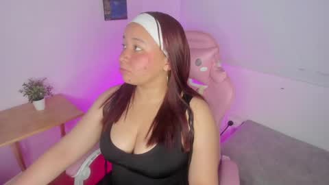 Alejandra  online show from May 20, 2026, 2:01 pm