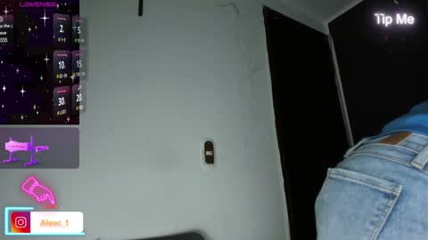 Snapshot of alecadrews_ chatting on January 28, 2025, 7:10 pm ALEC ANDREWS online show from January 28, 2025, 7:10 pm
