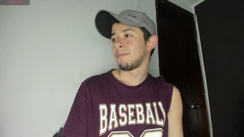 Snapshot of alecadrews_ chatting on February 3, 2025, 7:00 pm ALEC ANDREWS online show from February 3, 2025, 7:00 pm