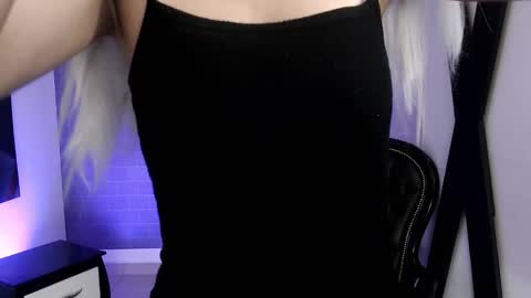 Ale online show from December 2, 2025, 7:20 pm