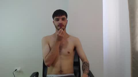 aleex_miller online show from September 20, 2025, 3:24 pm