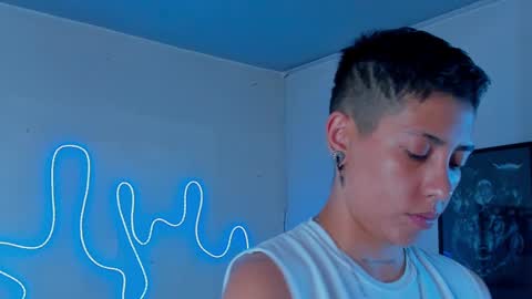 Alejandra online show from October 14, 2025, 4:24 am