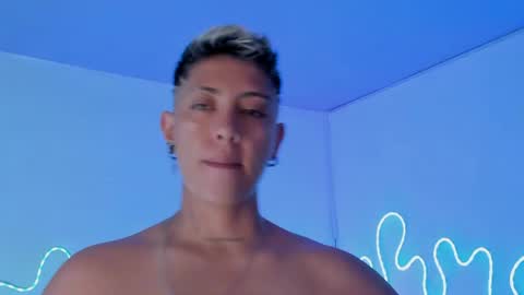 Alejandra online show from August 1, 2026, 6:29 pm