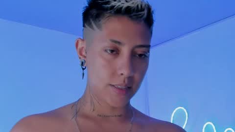 Alejandra online show from August 2, 2026, 7:01 pm