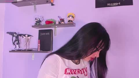 Snapshot of aleja_5 chatting on February 1, 2026, 3:05 am Ale online show from February 1, 2026, 3:05 am