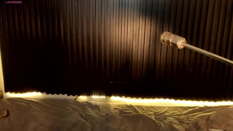 aleja__slav3 online show from September 20, 2025, 5:41 am