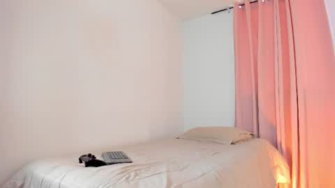 Alejandra Arango online show from June 21, 2026, 8:22 pm
