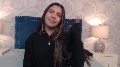  1 online show from January 25, 2025, 1:43 am
