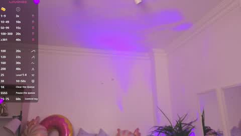 Snapshot of alejaa___ chatting on May 13, 2026, 11:40 am Alejandra online show from May 13, 2026, 11:40 am