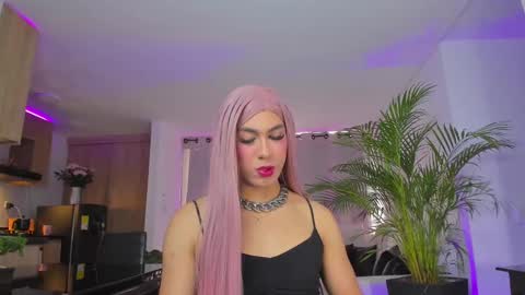 A L E J A N D R A online show from February 21, 2025, 10:26 pm