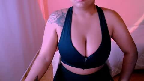 Alejandra  online show from May 1, 2026, 11:09 pm