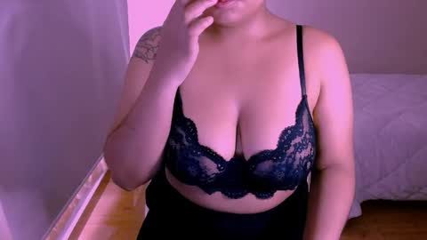 Alejandra  online show from May 31, 2026, 5:09 pm