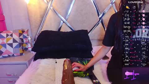 alejandra martins online show from March 5, 2025, 8:00 pm