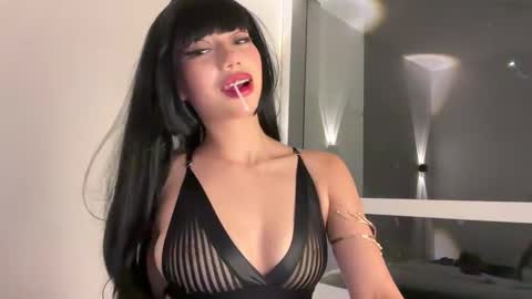 alejandraalvarezxo online show from October 27, 2025, 7:56 am