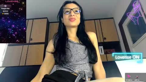 Snapshot of alejandracherry_ chatting on February 15, 2025, 8:22 am Alejandra online show from February 15, 2025, 8:22 am
