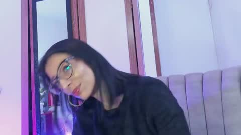 Alejandra online show from July 28, 2026, 3:08 pm
